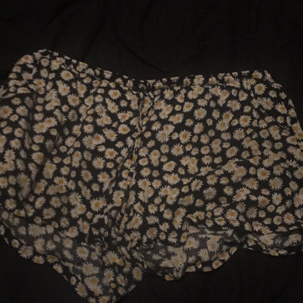 Flower shorts